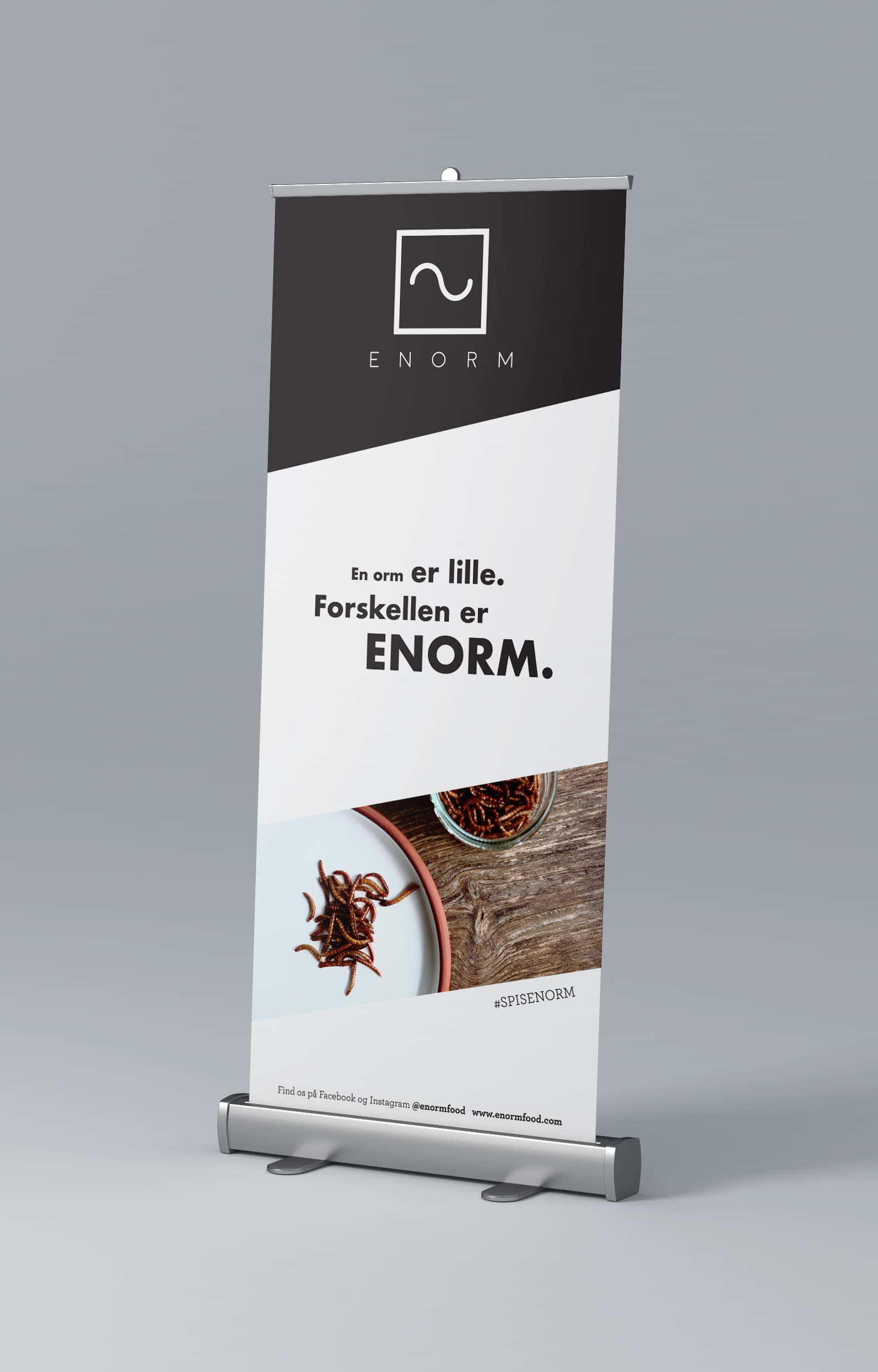 Exhibition stand